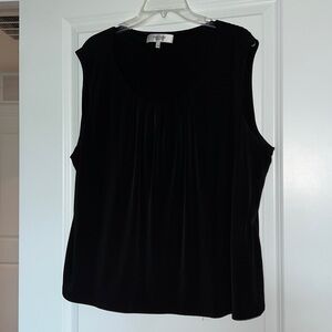 Jones Studio Classic Black Top